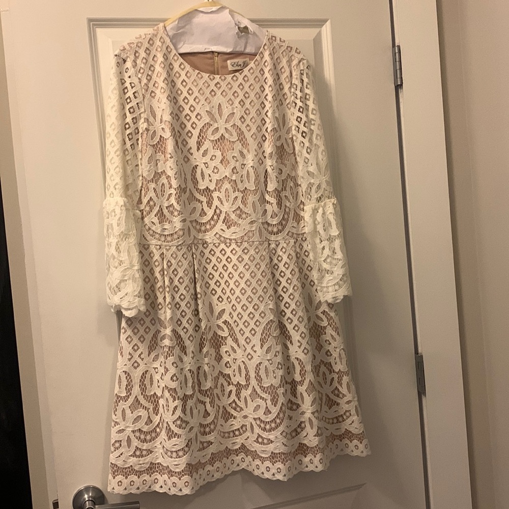 Eliza J White Lace Dress *Perfect for a bride to be!